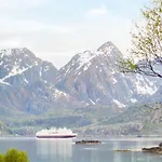 6 Person In Tengelfjord