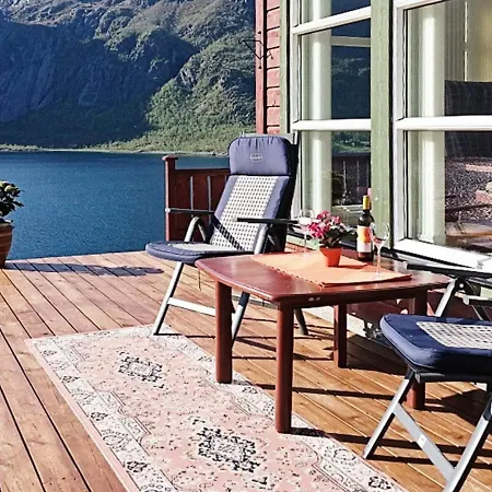 6 Person In Tengelfjord * Tengelfjorden