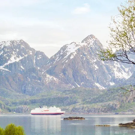 6 Person In Tengelfjord
